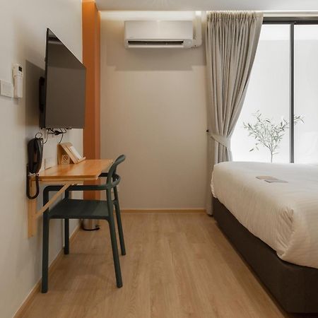 Double B Hostel Бангкок Екстер'єр фото