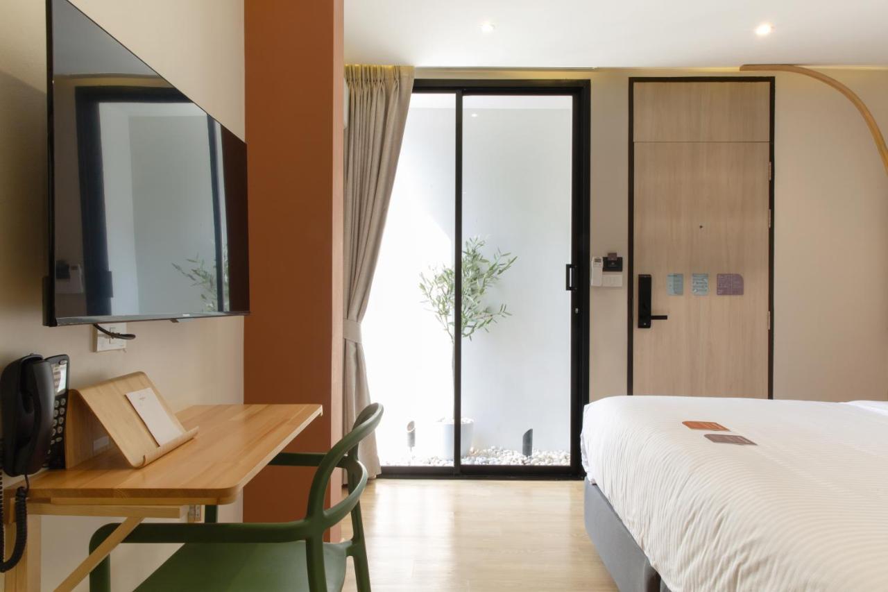 Double B Hostel Бангкок Екстер'єр фото