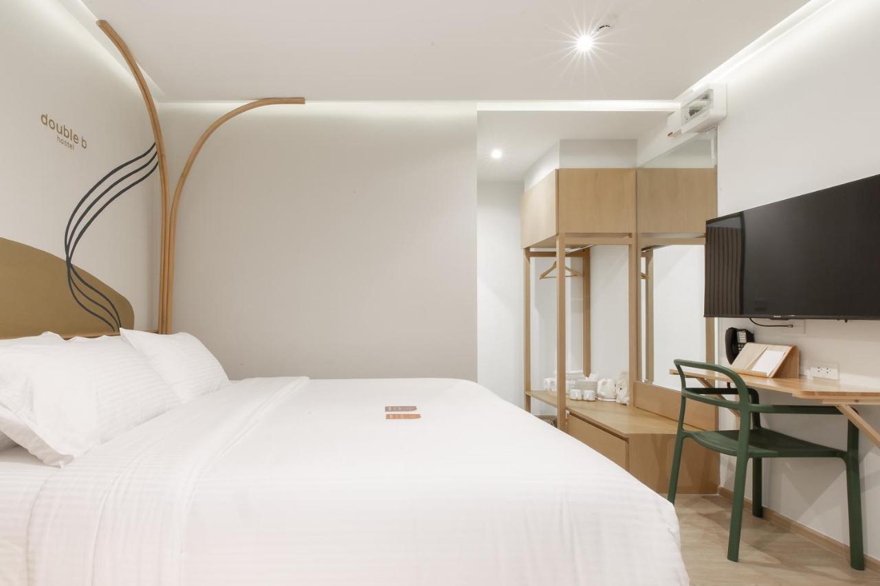 Double B Hostel Бангкок Екстер'єр фото