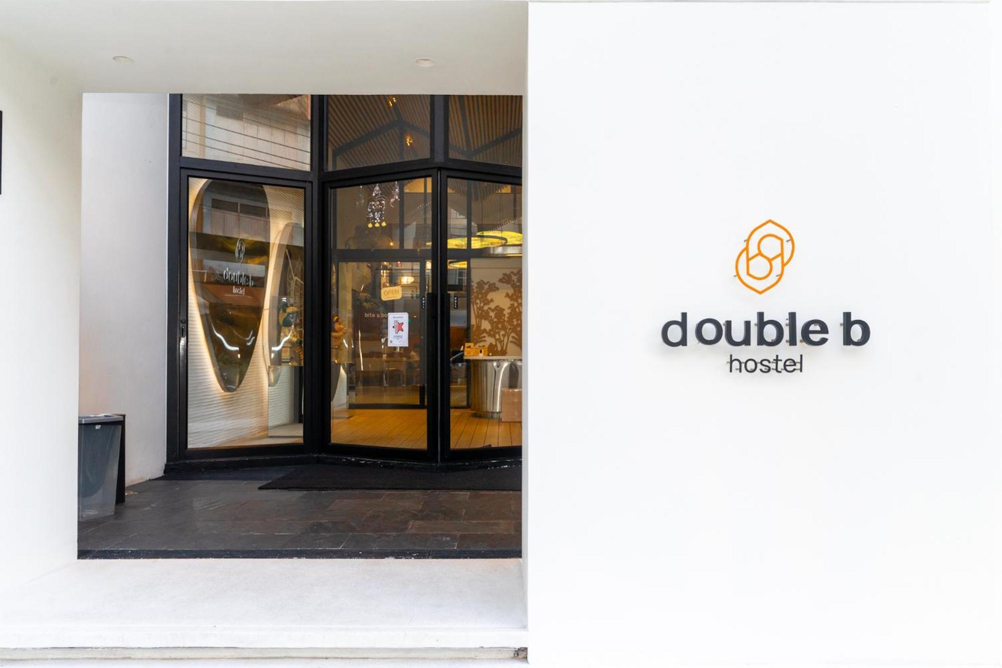 Double B Hostel Бангкок Екстер'єр фото