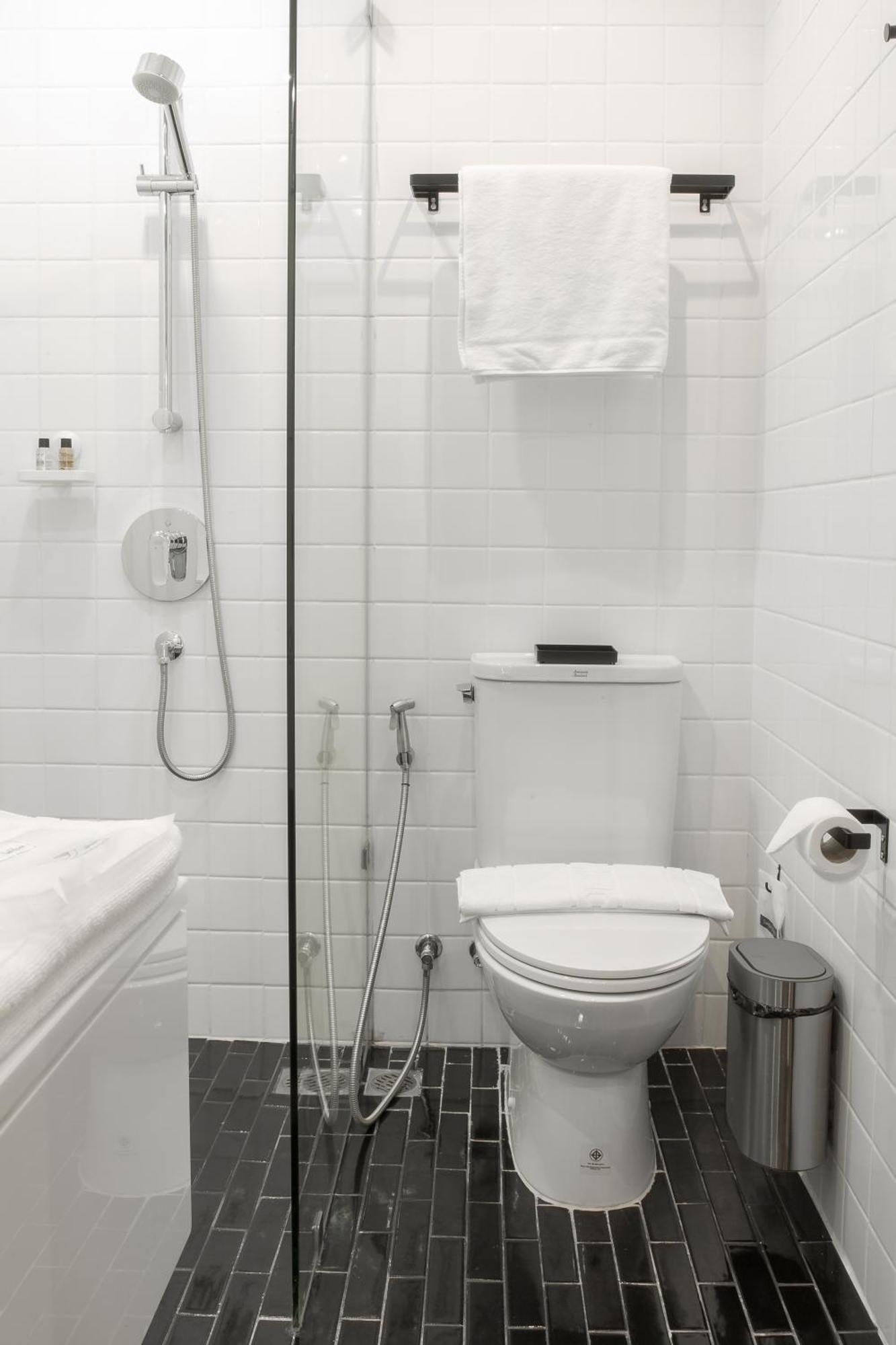 Double B Hostel Бангкок Екстер'єр фото