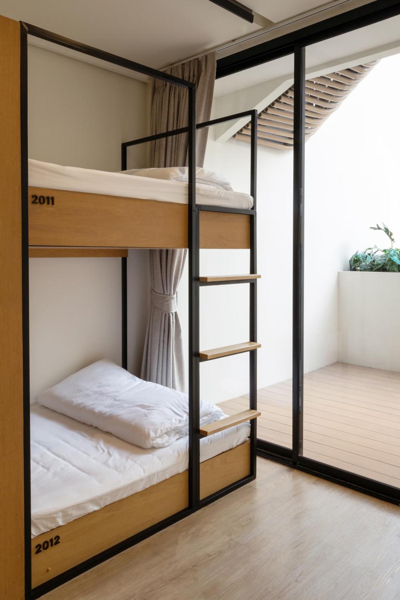Double B Hostel Бангкок Екстер'єр фото