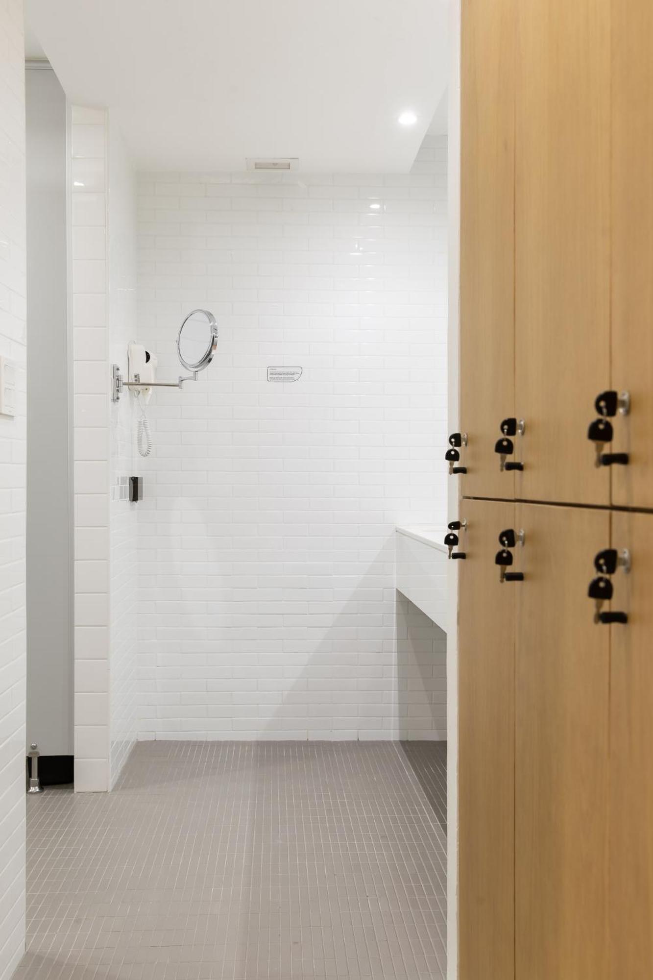 Double B Hostel Бангкок Екстер'єр фото